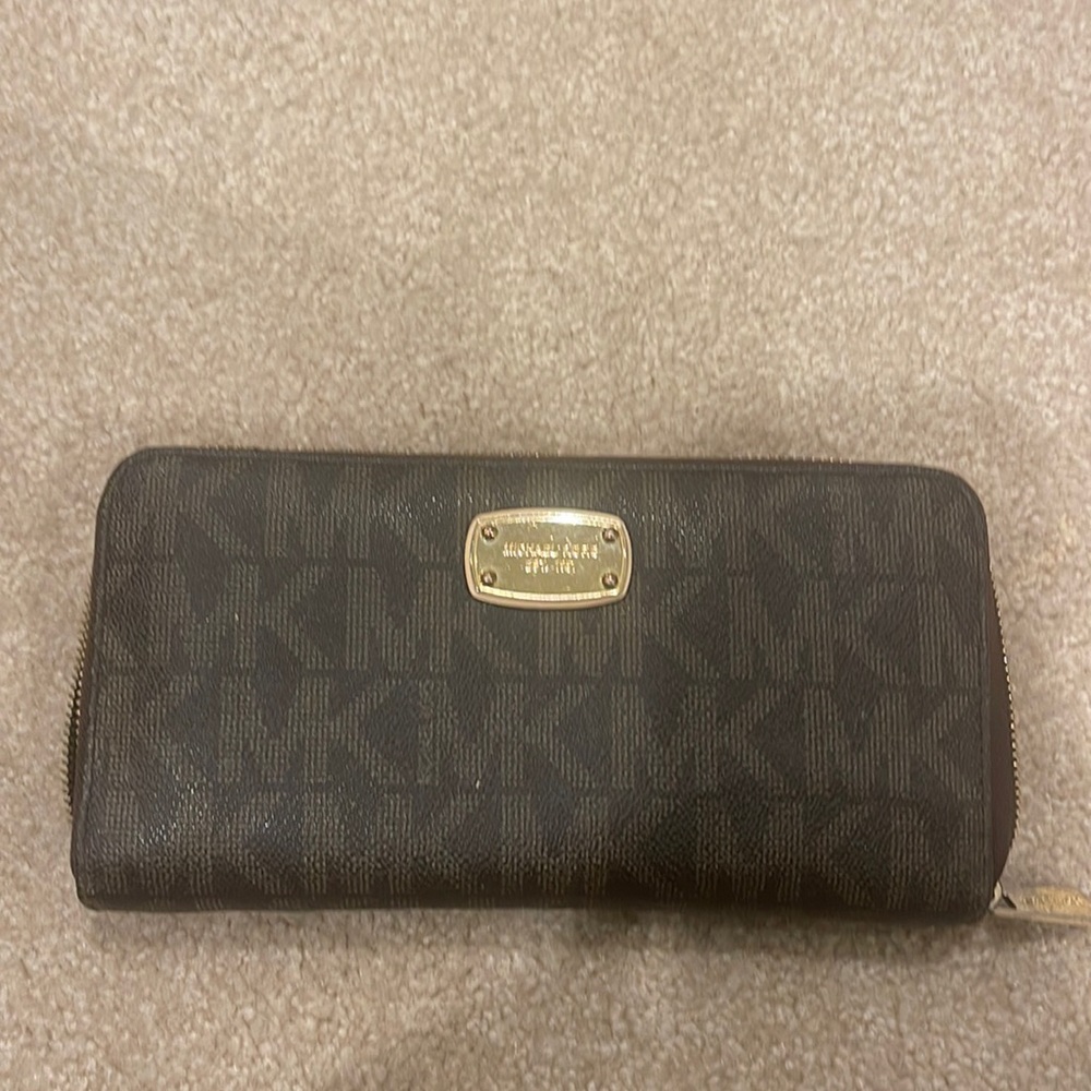 Michael Kors large wallet